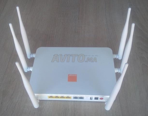 ROUTEUR WIFI FIBRE OPTIQUE I / POINT D'ACCÈS ORANGE - 2