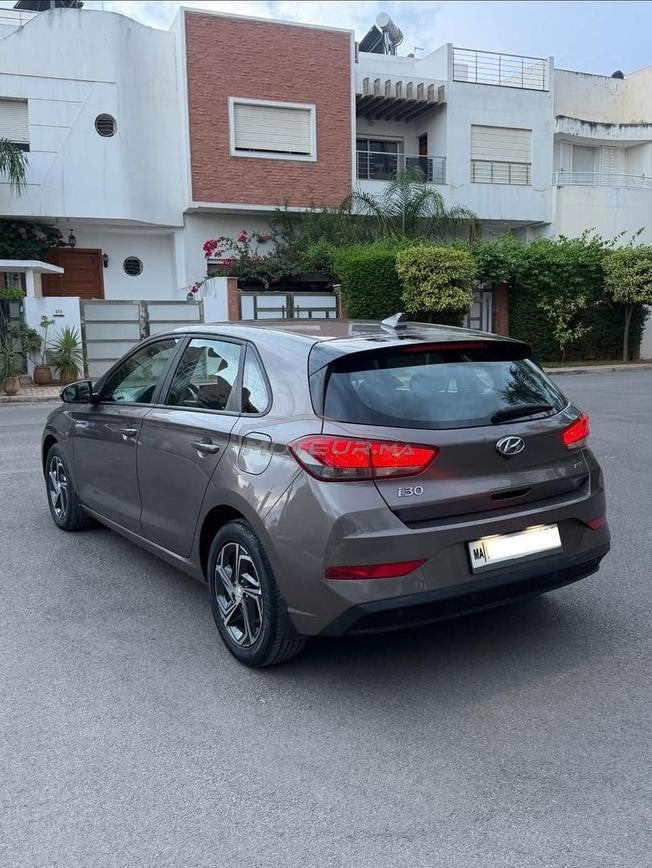 Hyundai i30 tout option Automatique Modèle 2021