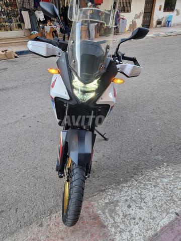 Honda Transalp 750 - 2