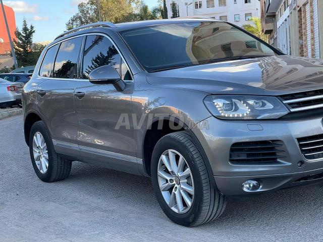 Volkswagen Touareg - 2