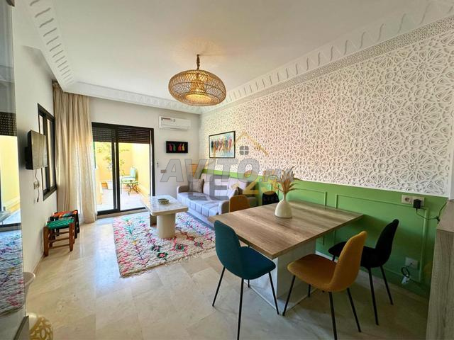 Appartement meublé 93 m², 2 terrasses à Semlalia.