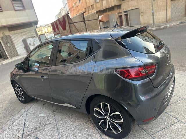 رينو كليو ديزل يدوية 2021 في آسفي