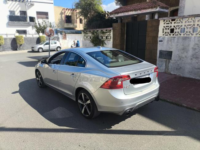 Volvo S60 R-desing très bon prix 