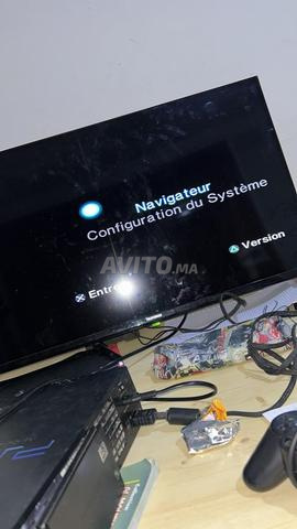 PlayStation 2 avec tous ses accessoires, manette et disques - 2