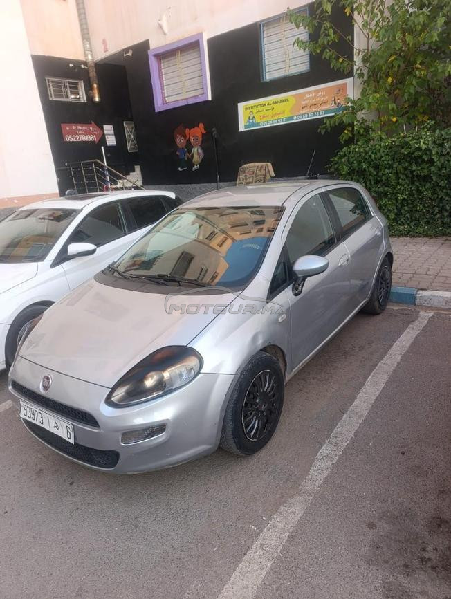 Fiat Punto Diesel Manuelle 2015 à Bouskoura