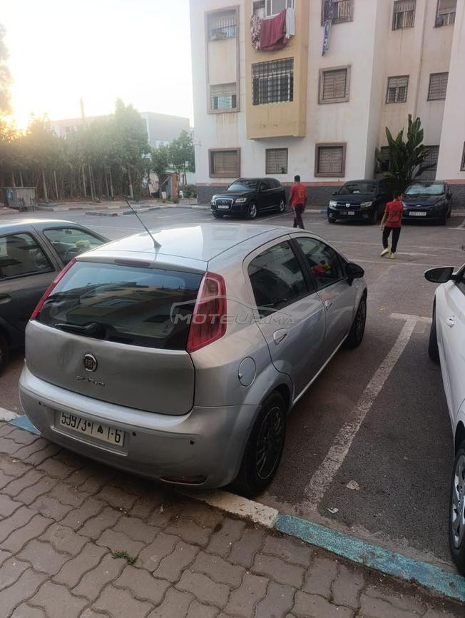 Fiat Punto Diesel Manuelle 2015 à Bouskoura