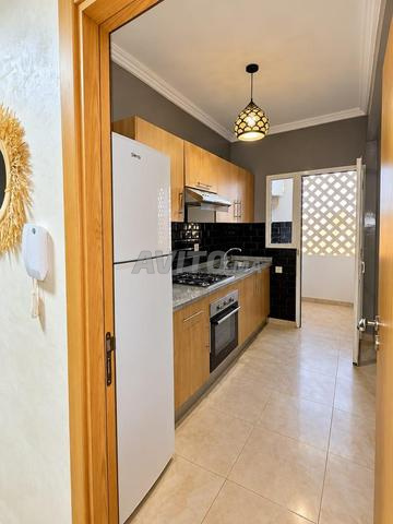 APPARTEMENT MEUBLÉ À LOUER - 2