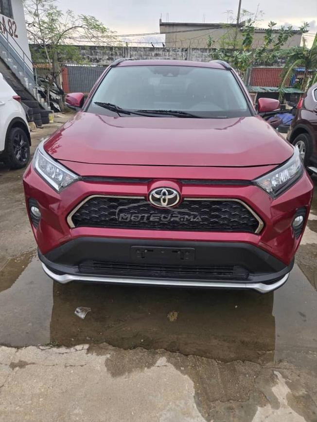 Toyota RAV-4 Essence Automatique 2021 à Marrakech