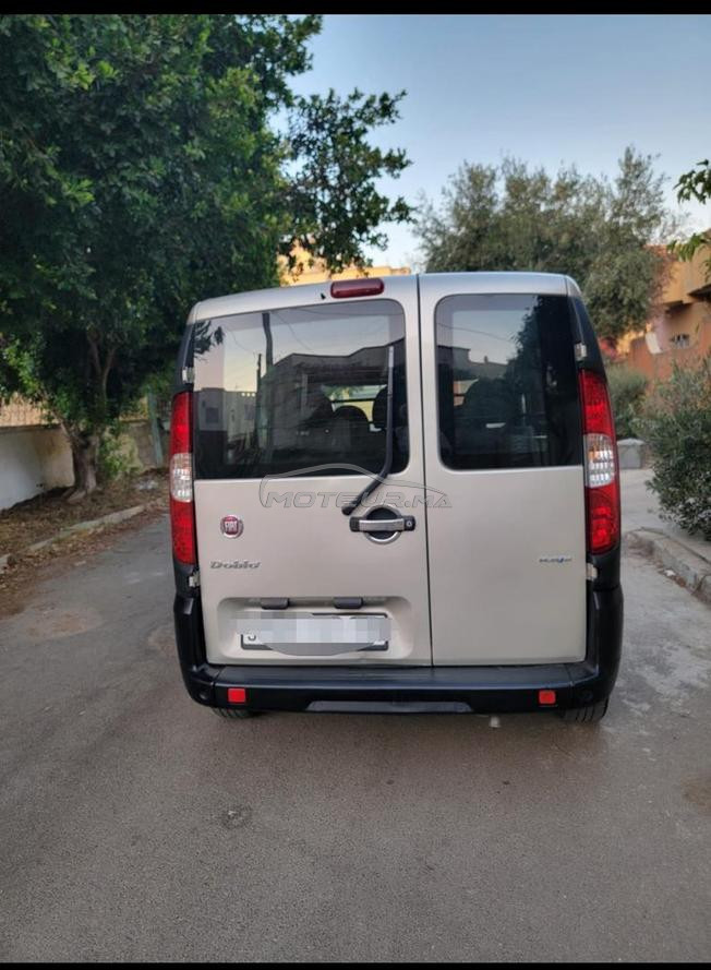 السيارة بحالة جيدة