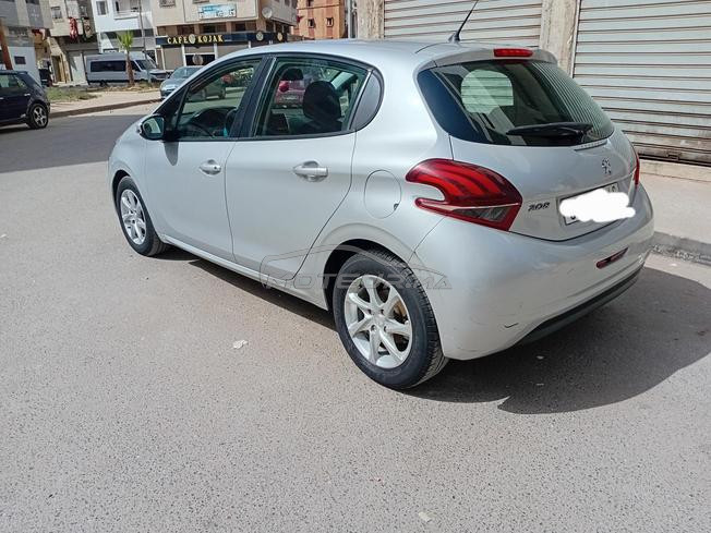 peugeaut 208 2019 diesel