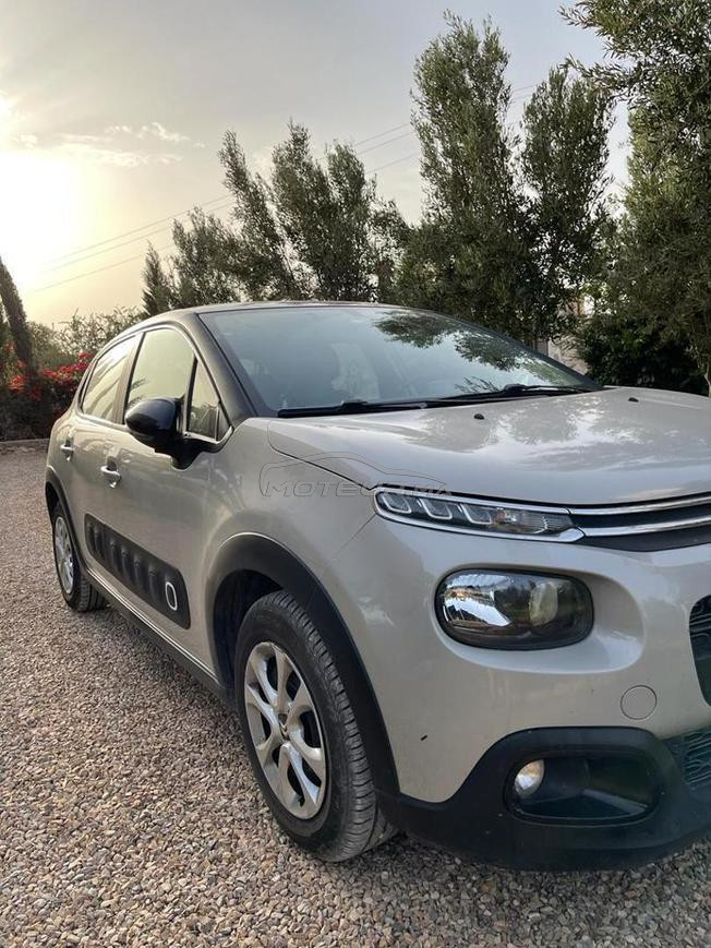 Je mets en vente ma citroën - c3