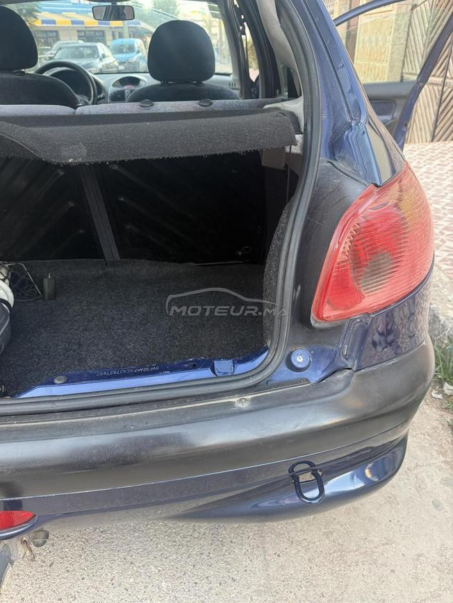 Peugeot 206 essence modele 2000 deouane 2010