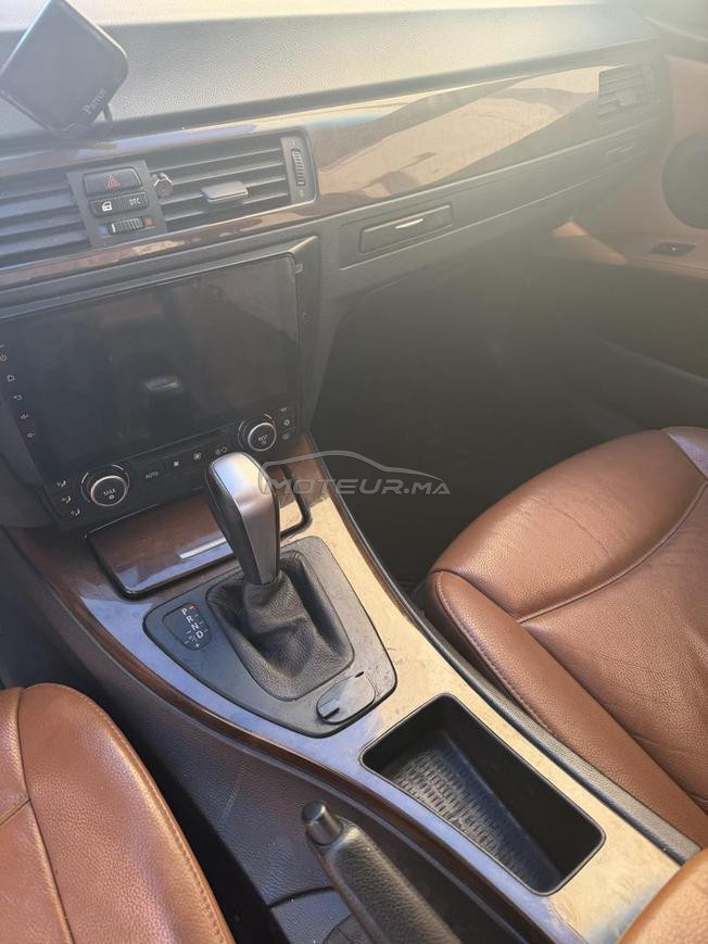 سيارة شبابية