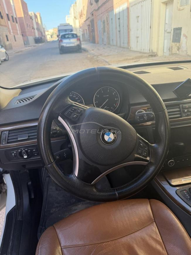 سيارة شبابية