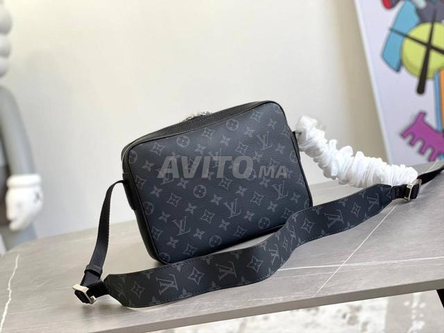 Pochette Louis Vuitton Homme LV510 - 2