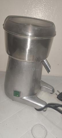 Centrifugeuse d'agrumes marque Italie bonne - 2