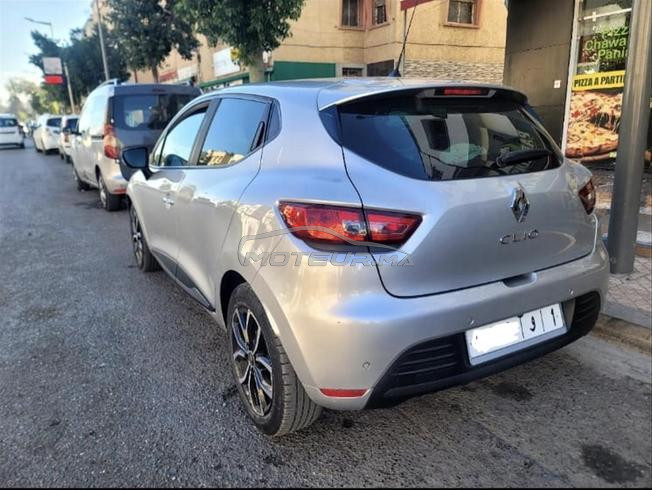 Clio 4, toutes options, modèle 2021