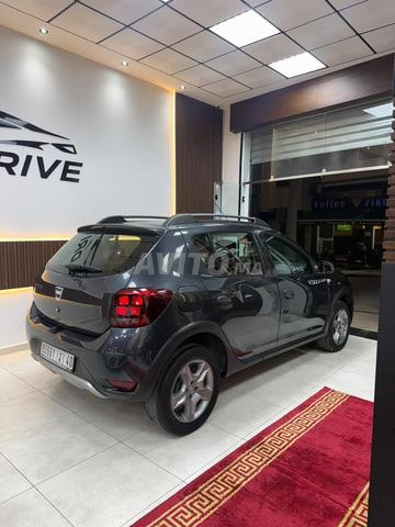 Dacia Sandero Stepway 2020 jamais accidenté - 2