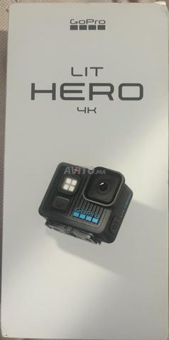 GoPro Light Hero 4KF avec tous les accessoires d'origine - 2