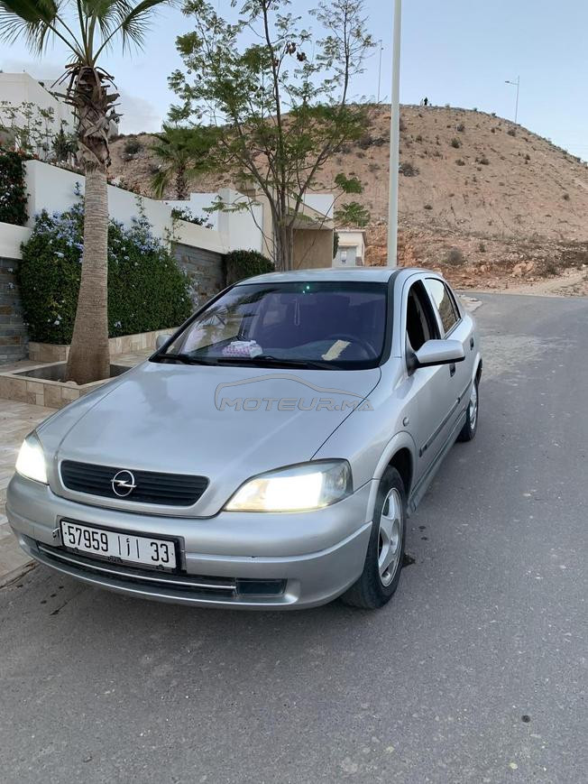 Opel Astra Essence Manuelle 1998 à Agadir
