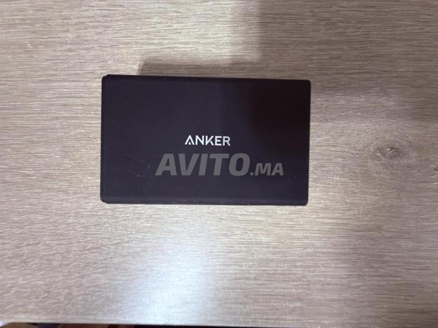 شاحن Anker PowerPort 5 السريع (5 منافذ USB)