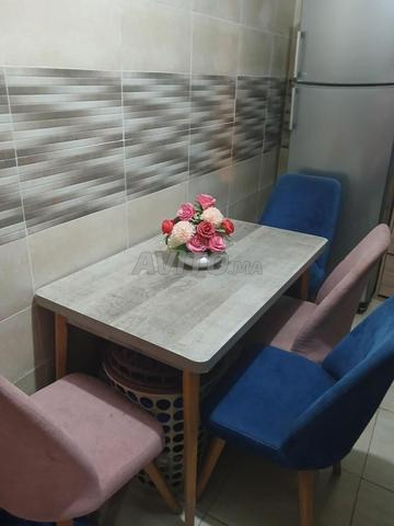 غرفة طعام بـ 4 كراسي - 2