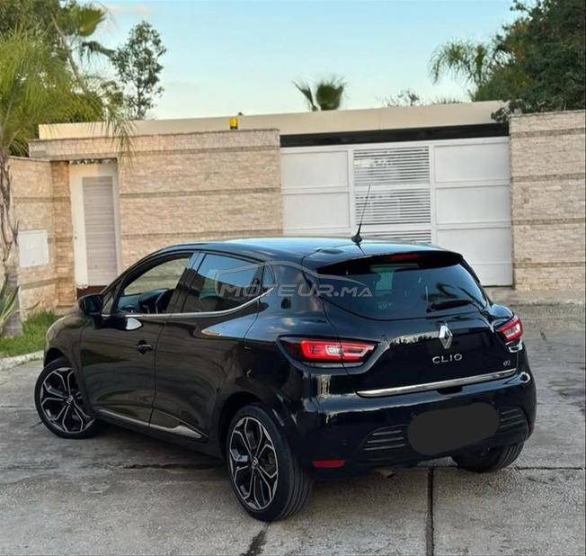 clio 4                