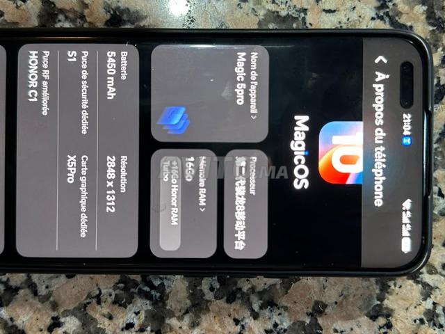 Honor Magic 5 Pro avec fissures, regardez avant d'acheter.