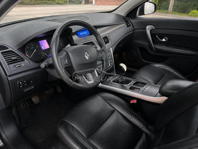 Renault latitude 2012 