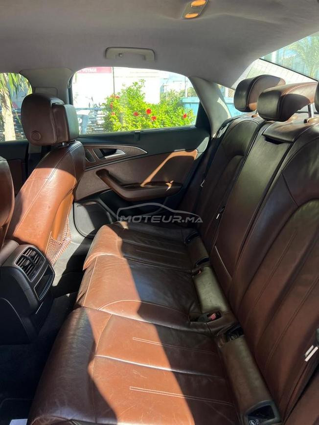 Salam voiture bien entretenue 