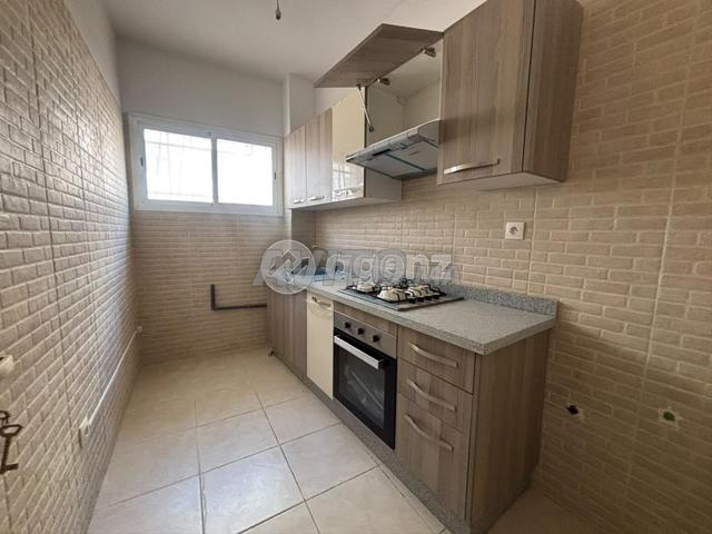 CMN-HA-2260 - Appartement à vendre à Oulfa - 2