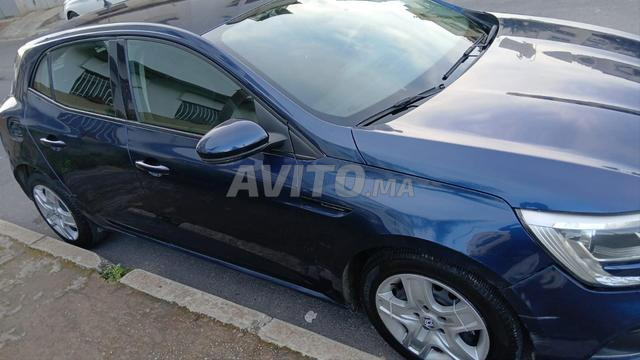 Renault Megane Diesel Manuelle 2020 à Rabat - 2