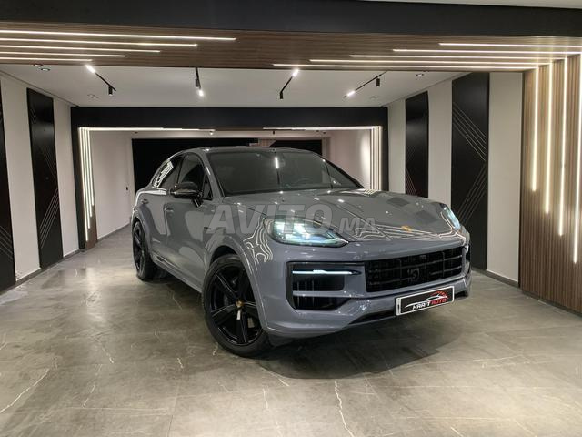 Porsche Cayenne 2025 hybride - 2