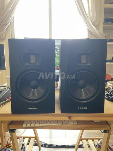 ADAM AUDIO T7V NEUF AVEC CARTON