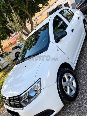 Dacia Logan Diesel Manuelle 2021 à Agadir - 2