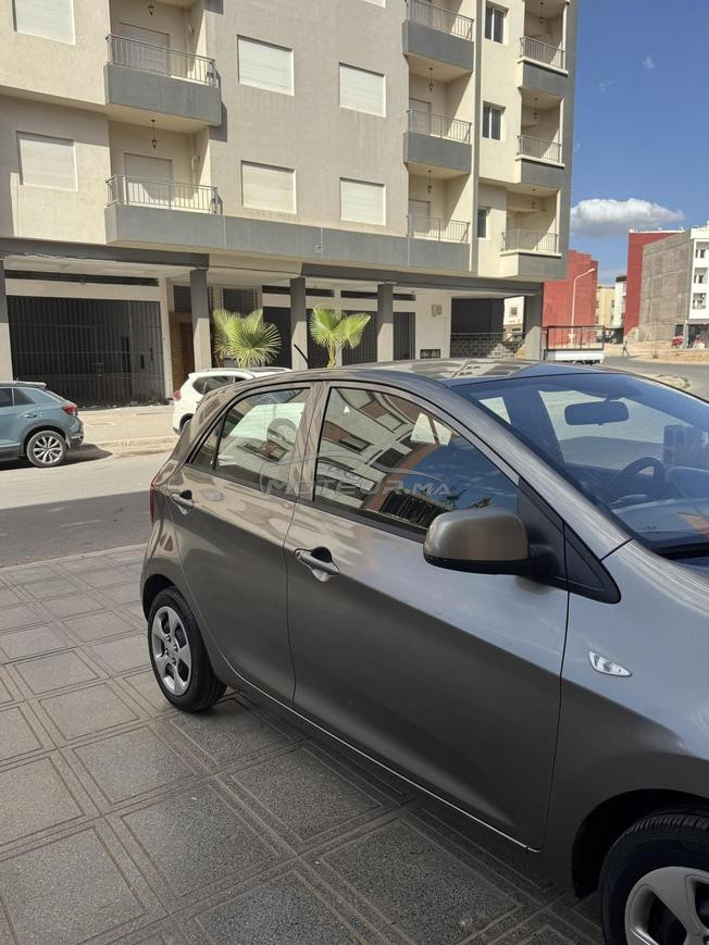 Kia Picanto Essence Manuelle 2017 à Agadir
