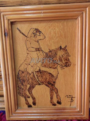 Tableau Artisanal en Bois – Cavalier à Cheval - 2
