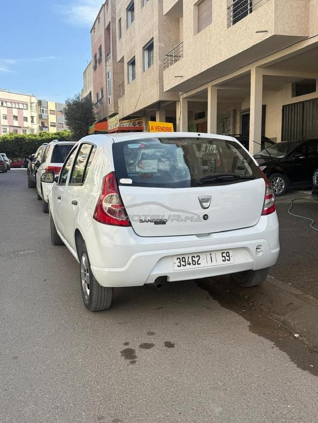 Dacia-Sandero 2010