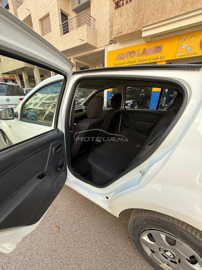 Dacia-Sandero 2010
