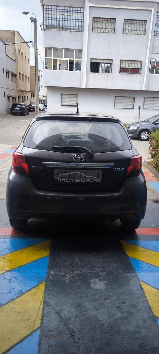 Toyota Yaris jdida 
