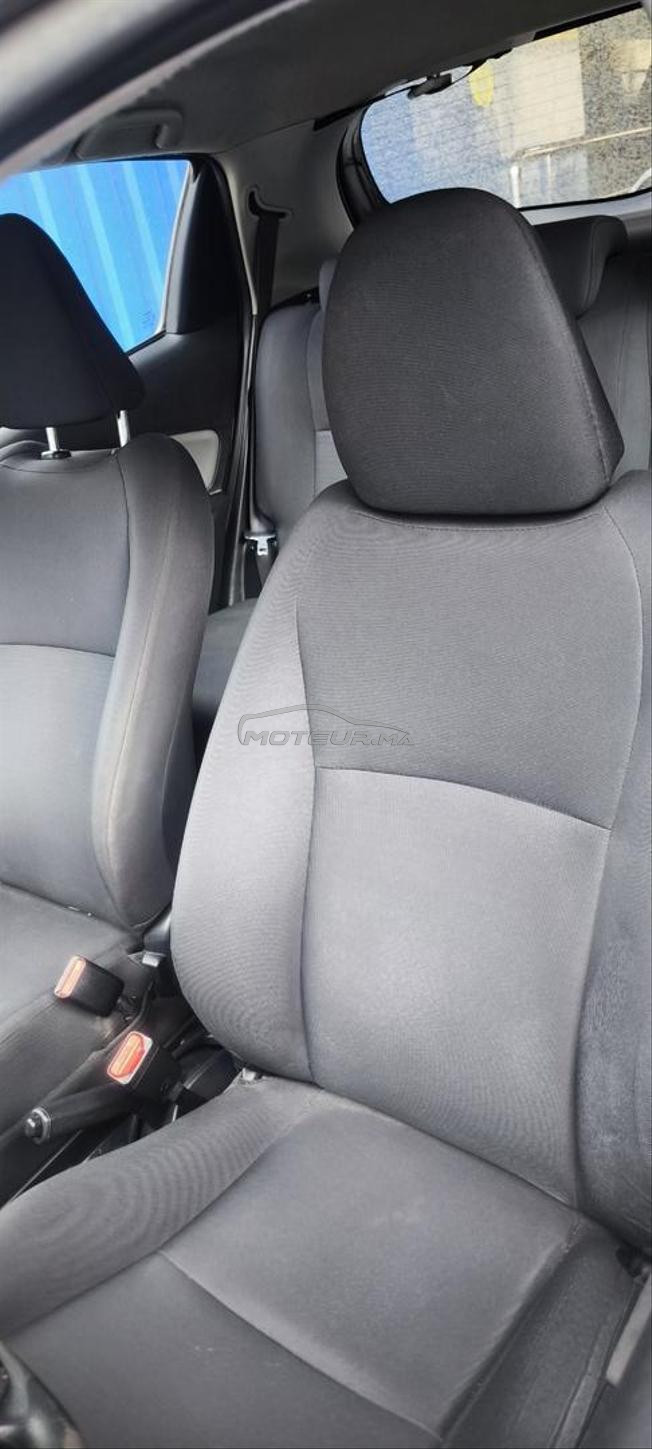 Toyota Yaris jdida 