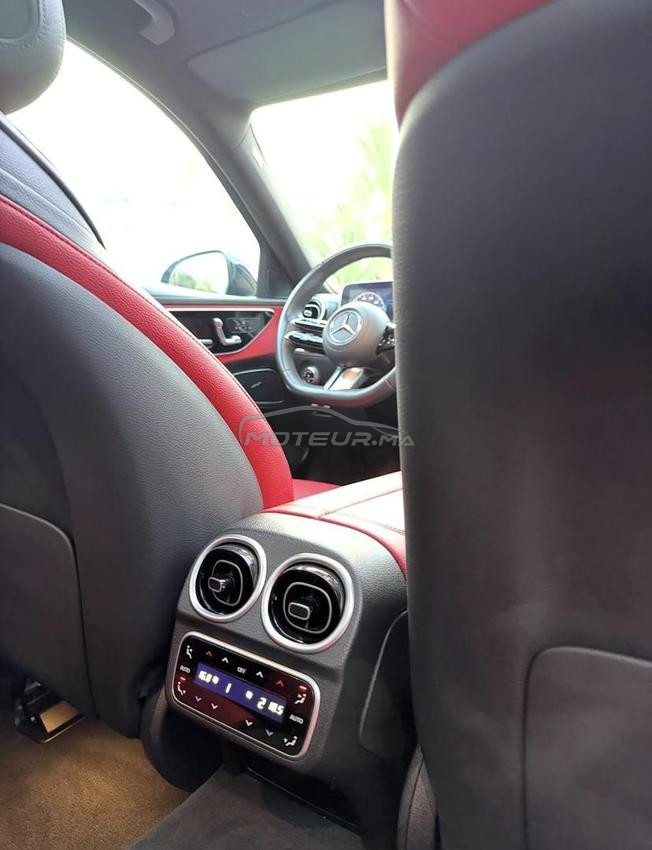 je mets en vente ma voiture très bonne état 