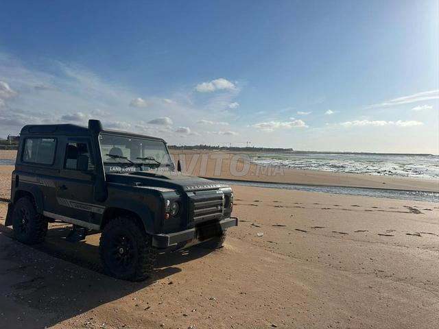 Land Rover defender - 2
