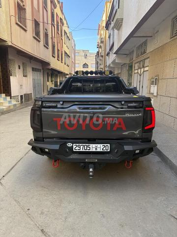 Toyota hilux  - 2