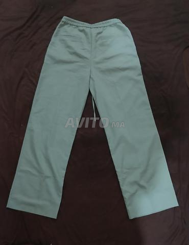 Pantalon Zara femme large vert clair taille S - 2