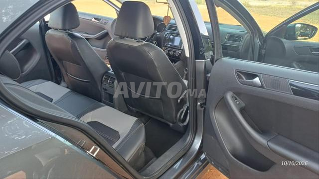 Volkswagen Jetta 1.6 - 2