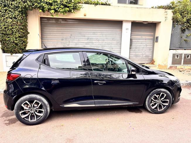 Renault Clio Diesel Manuelle 2019 à Dar Bouazza