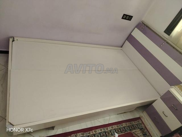 سرير بحالة جيدة - 2