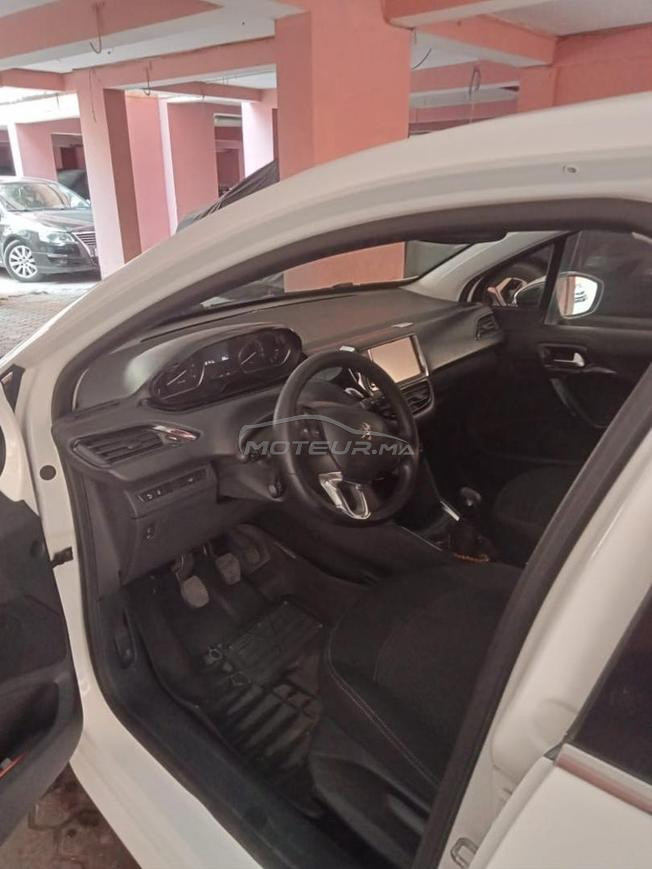 Peugeot 208 Diesel Manuelle 2017 à Casablanca