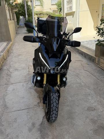 XADV 750 noir - 2